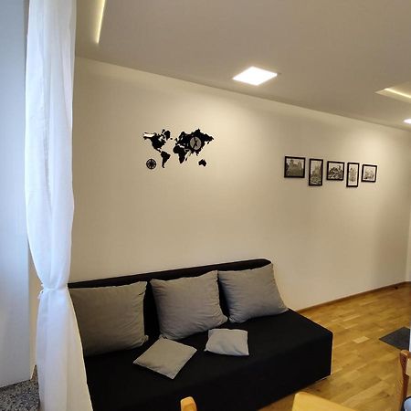 Apartament Pod Zamkiem Nowy Sącz Buitenkant foto