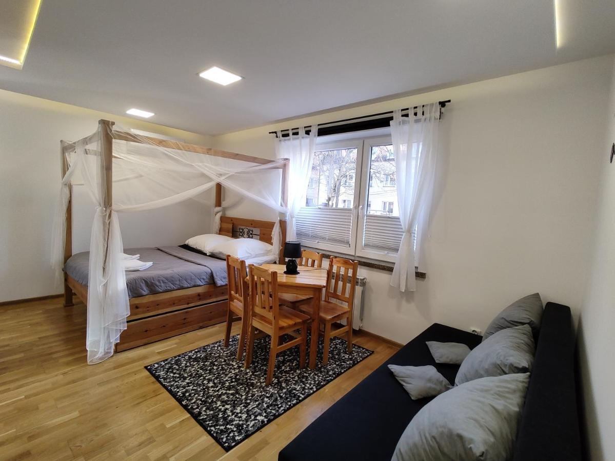 Apartament Pod Zamkiem Nowy Sącz Buitenkant foto