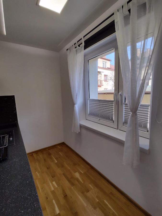 Apartament Pod Zamkiem Nowy Sącz Buitenkant foto
